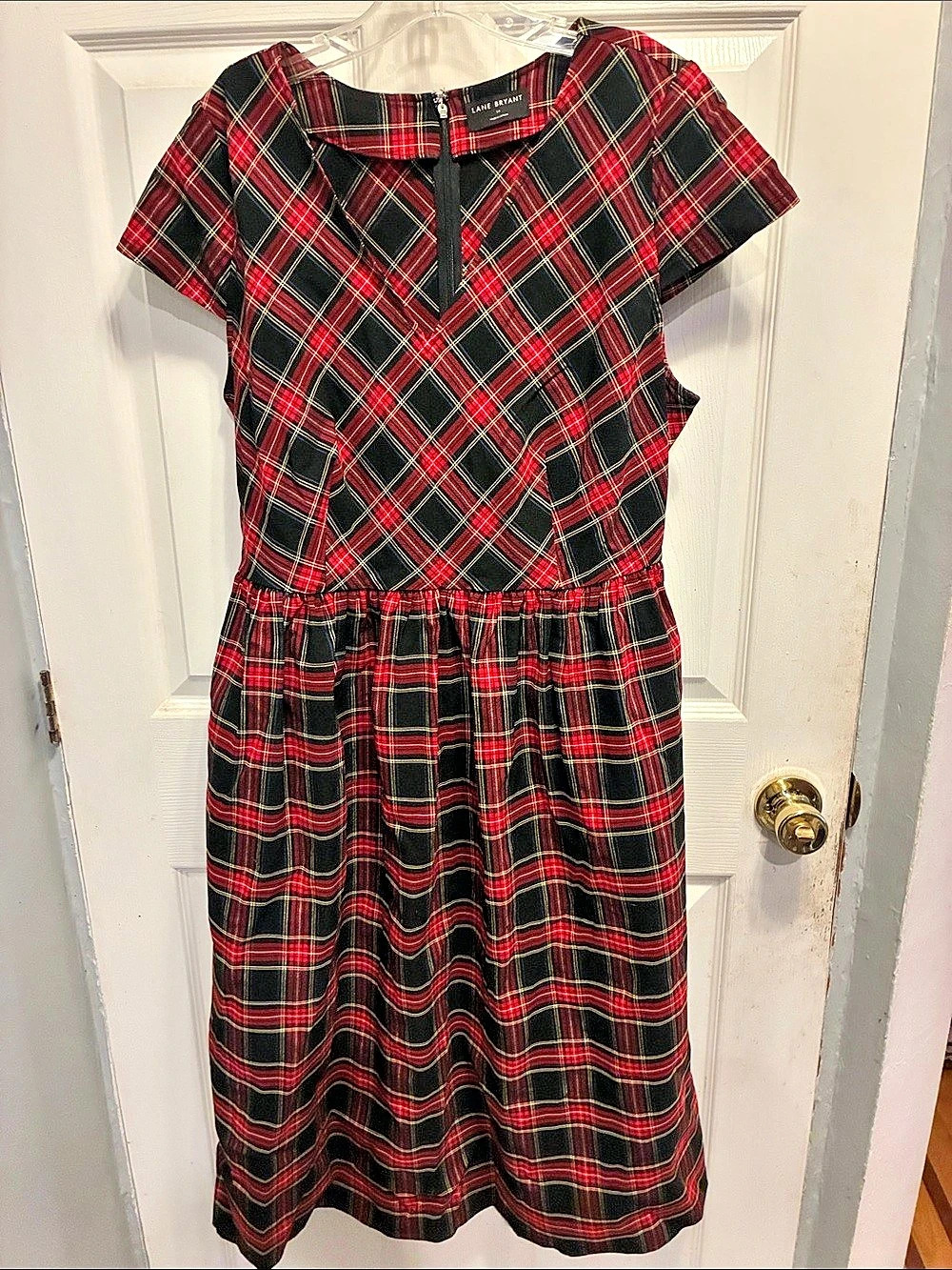 Lane Bryant Plaid Cap-Sleeve Fit & Flare Midi Dress in Black green & Red great f